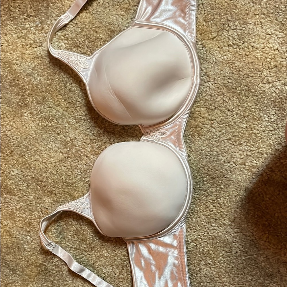Wonderbra underwire beige Bra 38 DD